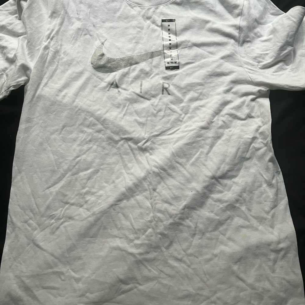Nike White Short Sleeve Tee